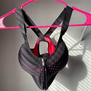 VSX Sports Bra 32DD